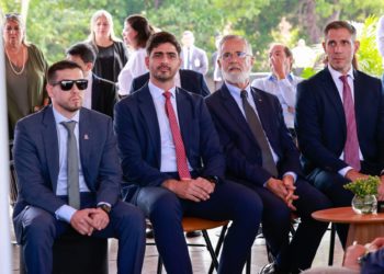 Inician la construcción de una planta industrial que producirá ferrosilicio en Limpio